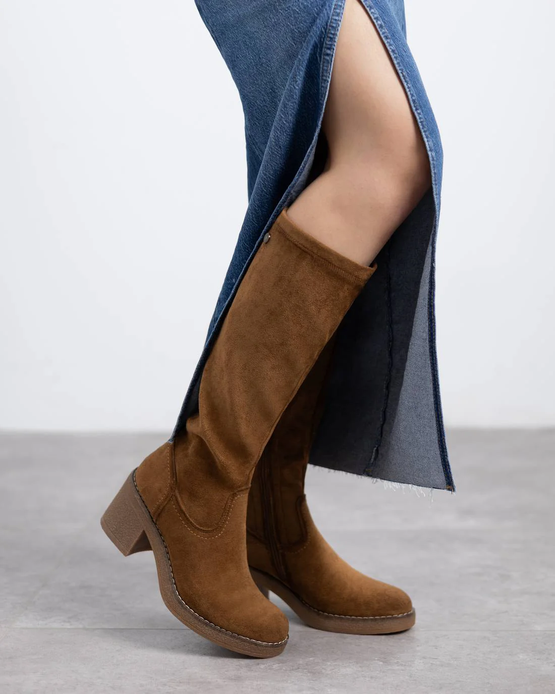 Bota de mujer con tacón Refresh 17303701 - Image 5
