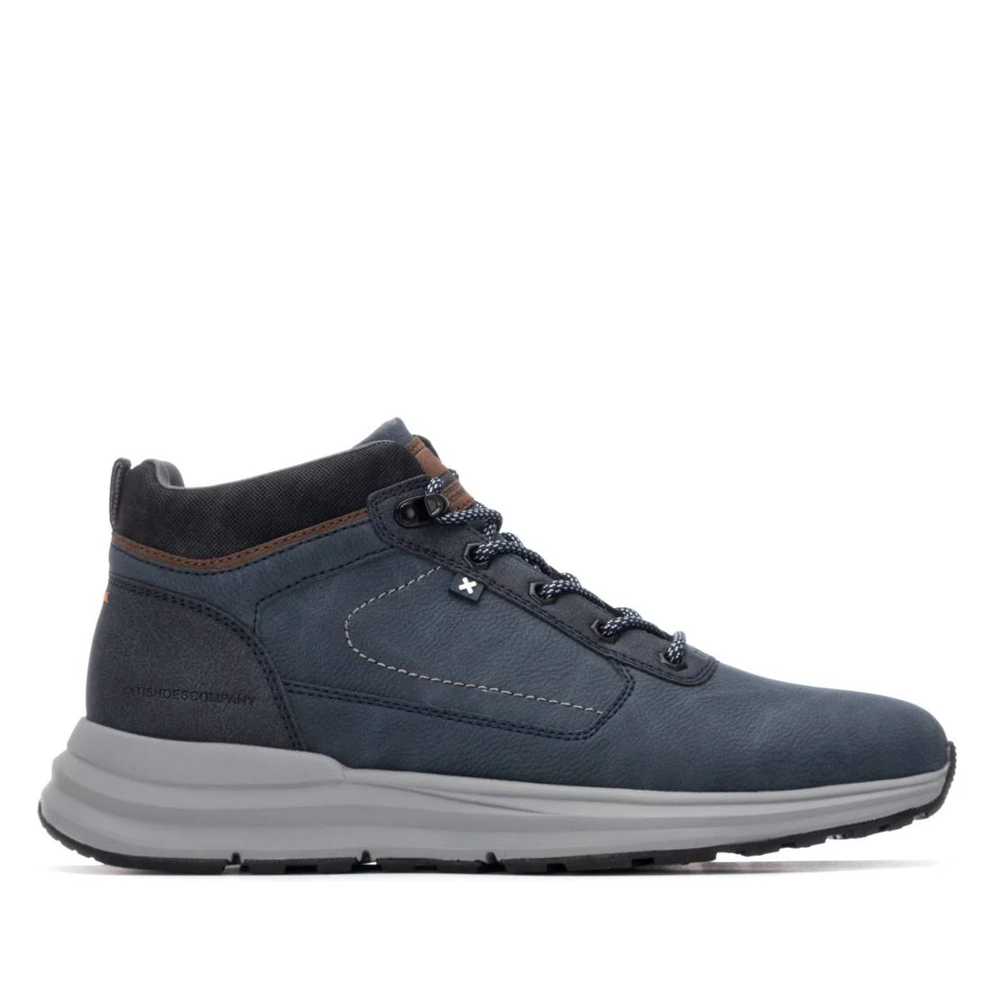 Botin de hombre plano Xti 14462403