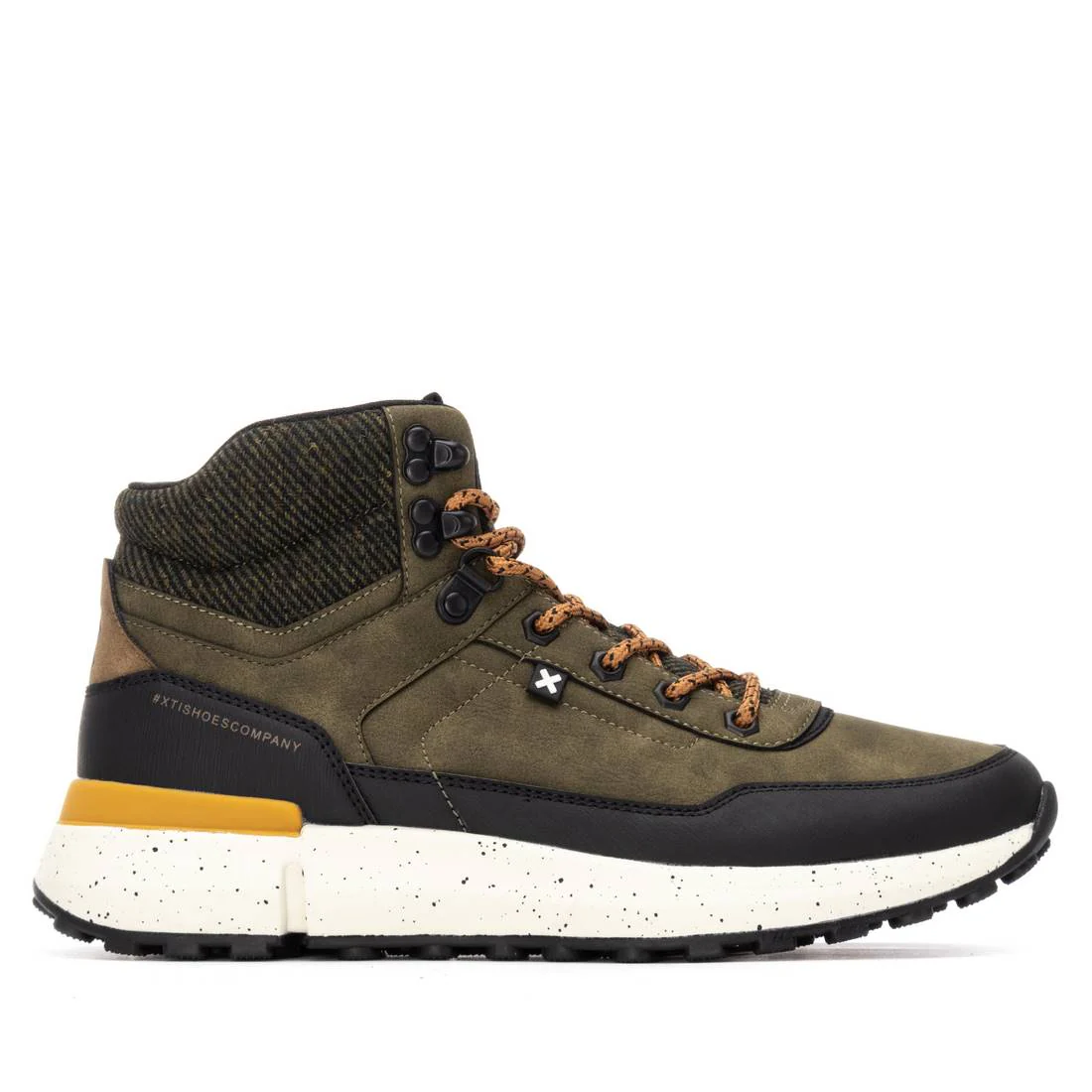 Botin de hombre plano Xti 14469201