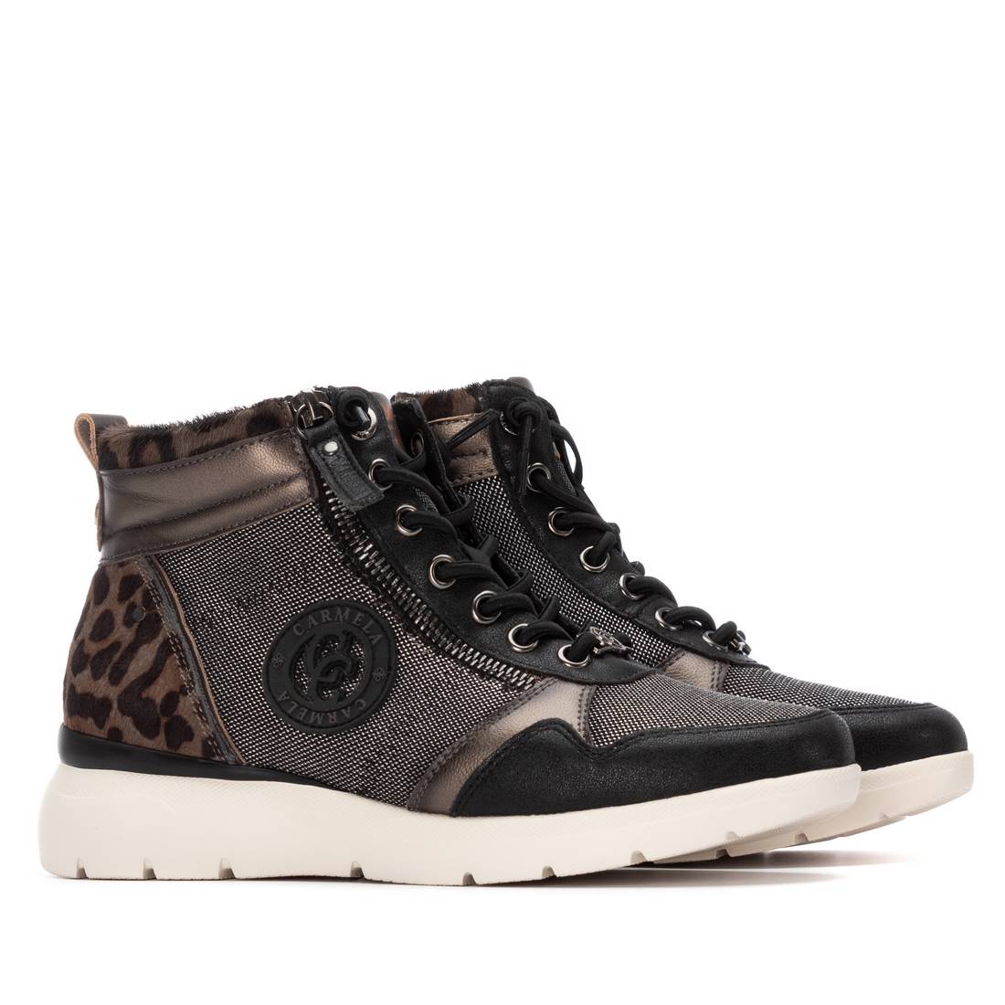 Zapatilla de mujer plano Carmela 16251401 - Image 4