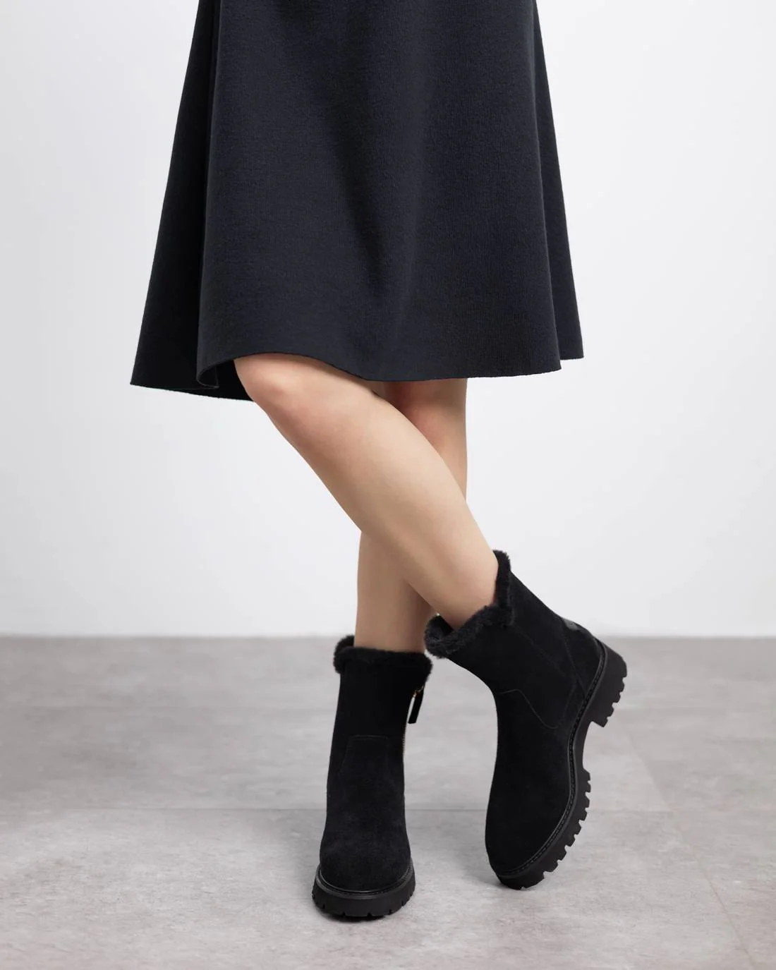 Botin de mujer plano Carmela 16271801 - Image 5