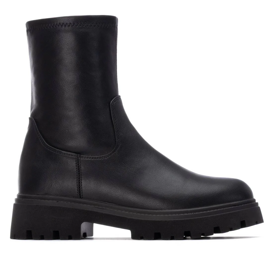 Botin de mujer plano Xti basic 13045701