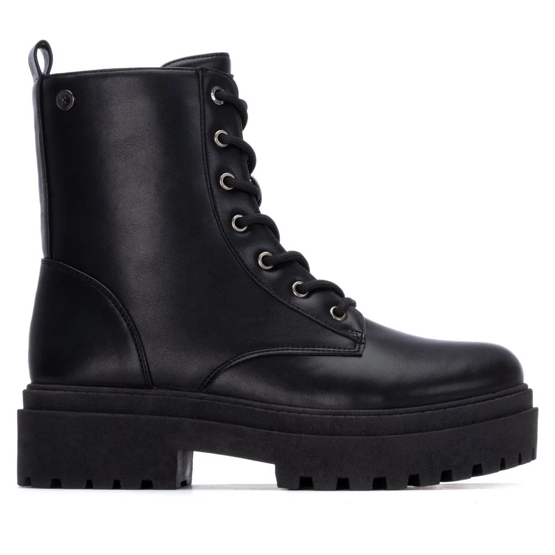 Botin de mujer plano Xti basic 13046001