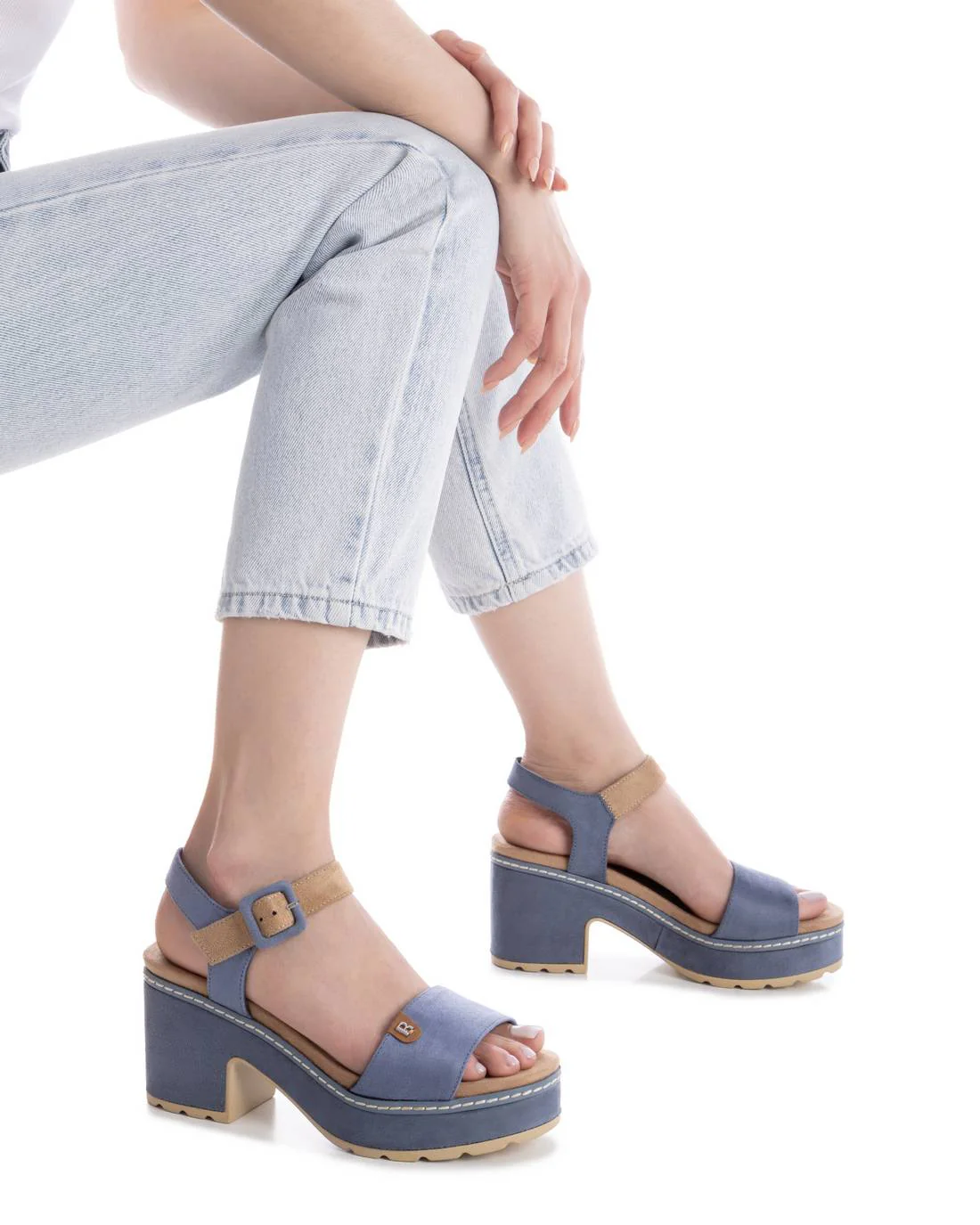 SANDALIA DE MUJER REFRESH 17279403 - Image 2