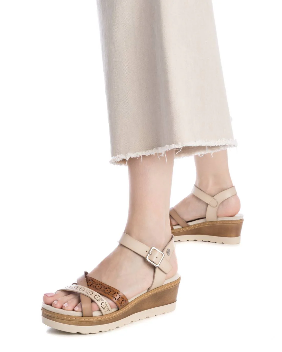 SANDALIA DE MUJER REFRESH 17268202 - Image 2