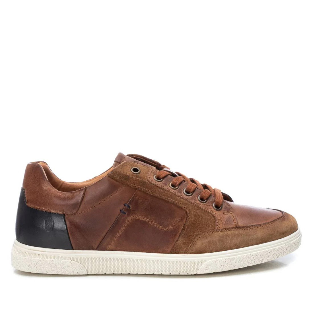 ZAPATO DE HOMBRE CARMELA 16087401