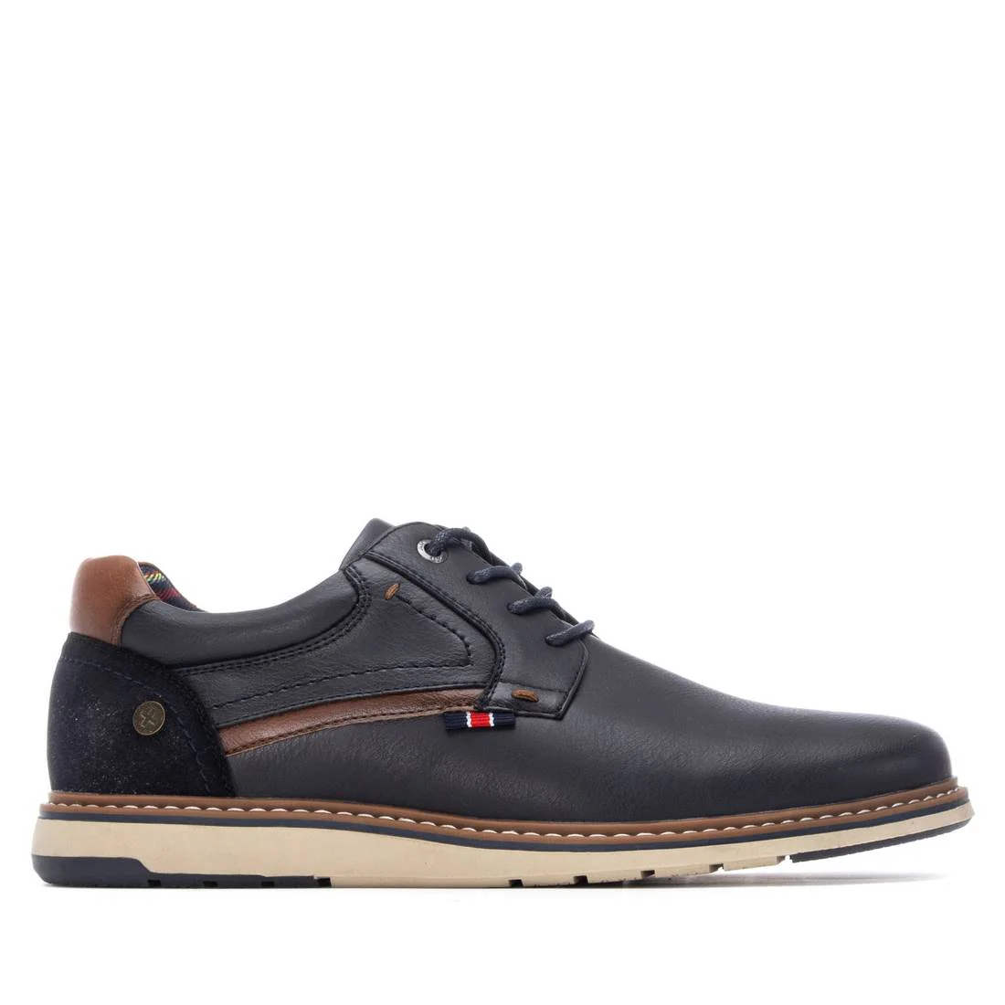 Zapato de hombre plano Xti 14451101