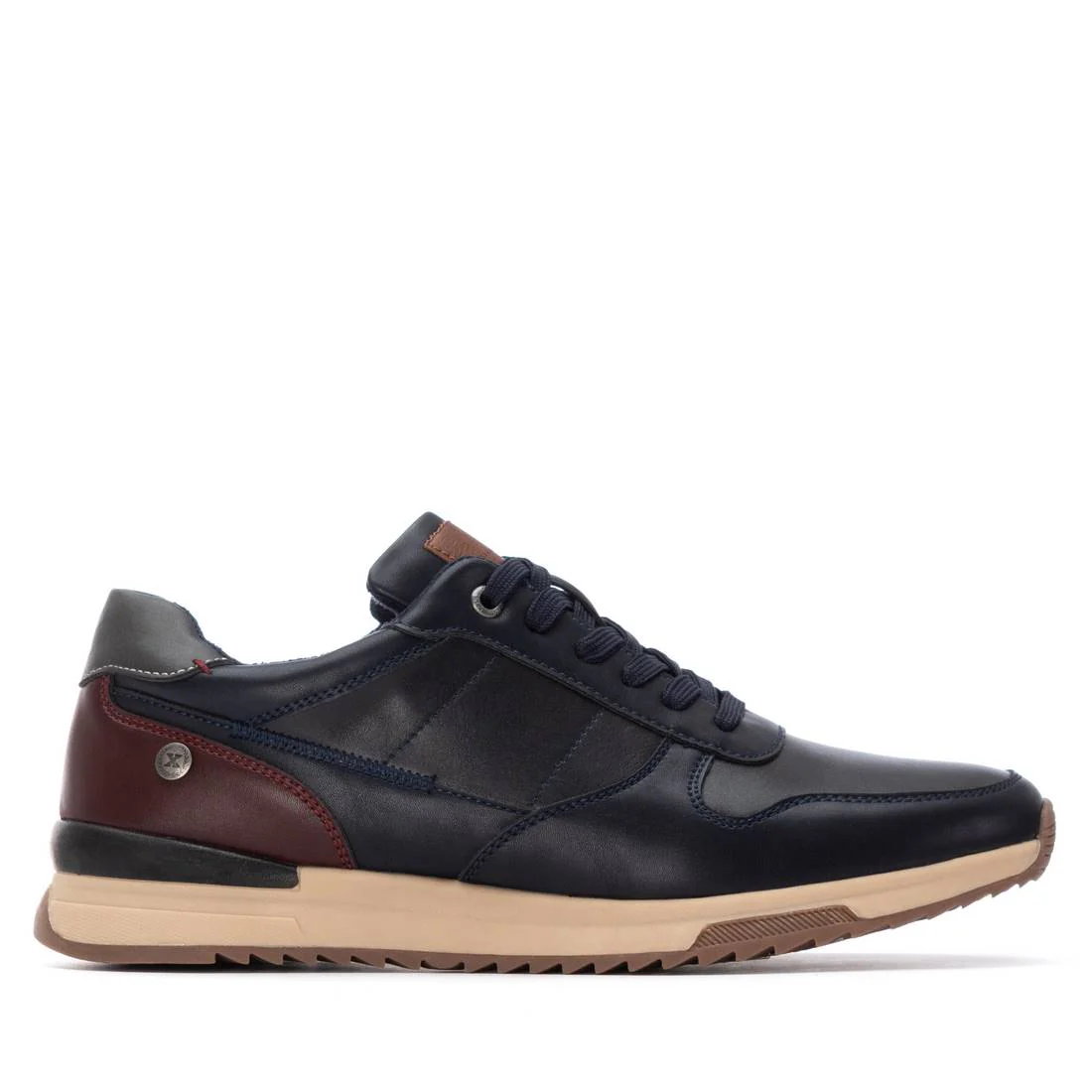 Zapato de hombre plano Xti 14455704