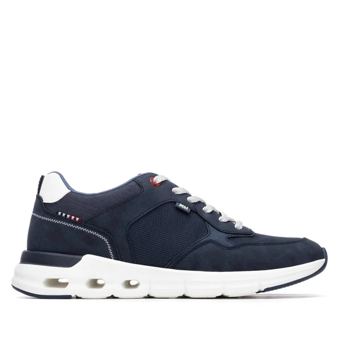 Zapatilla de hombre plano Xti 14576102