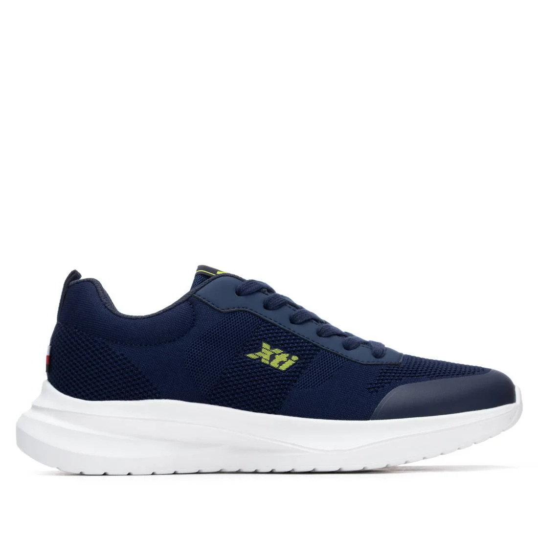 Zapatilla de hombre plano Xti 14579902