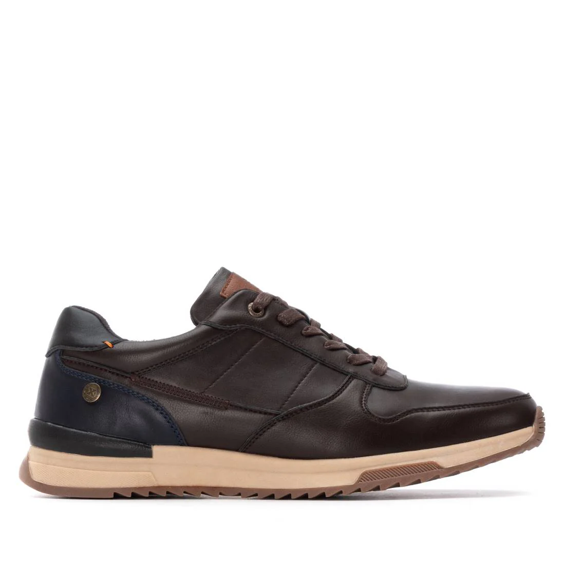 Zapato de hombre plano Xti 14455702