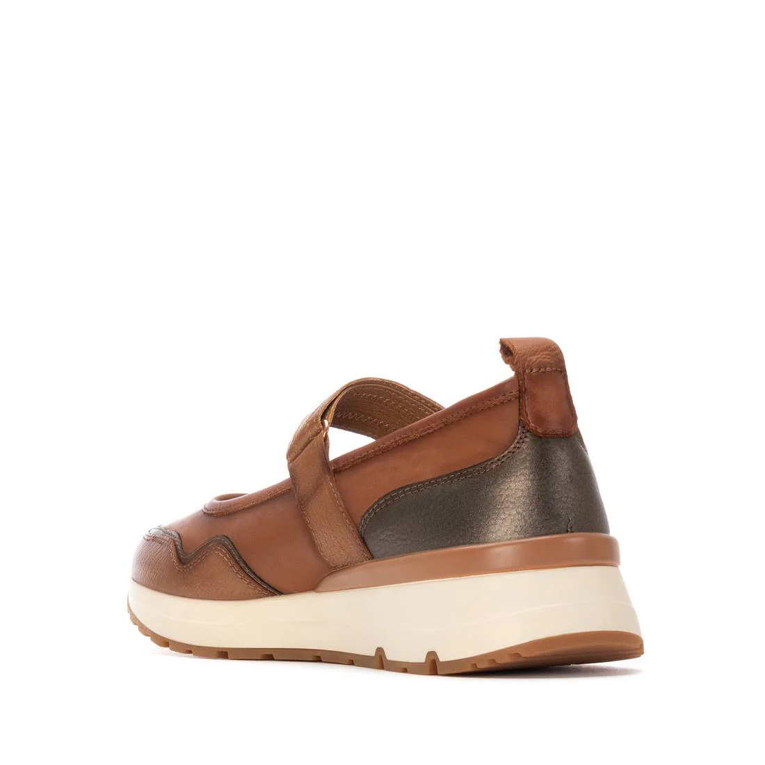Zapatilla de mujer plano Carmela 16251503 - Image 4