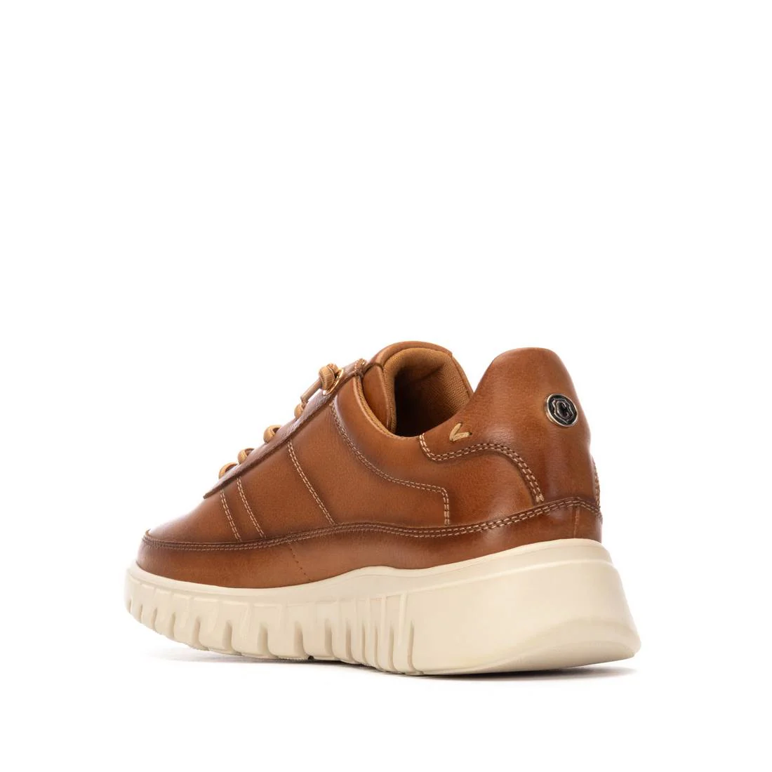 Zapatilla de mujer plano Carmela 16252501 - Image 3