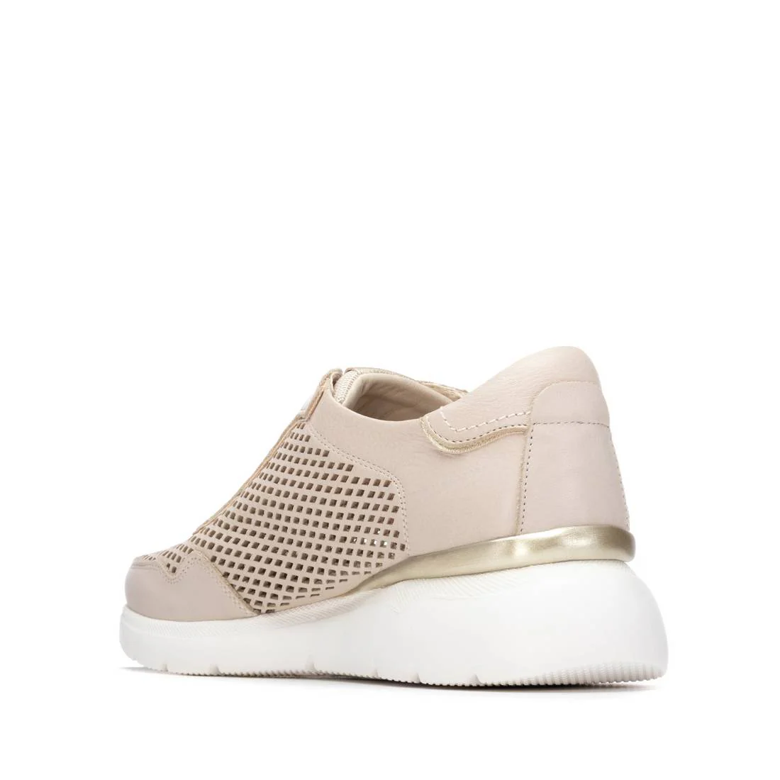 Zapatilla de mujer plano Carmela 16321102 - Image 3