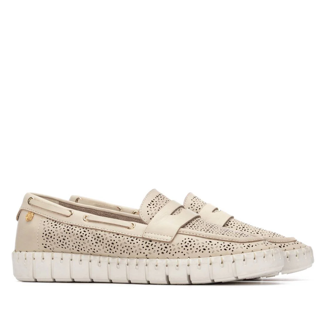 Zapatilla de mujer plano Carmela 16321201 - Image 5