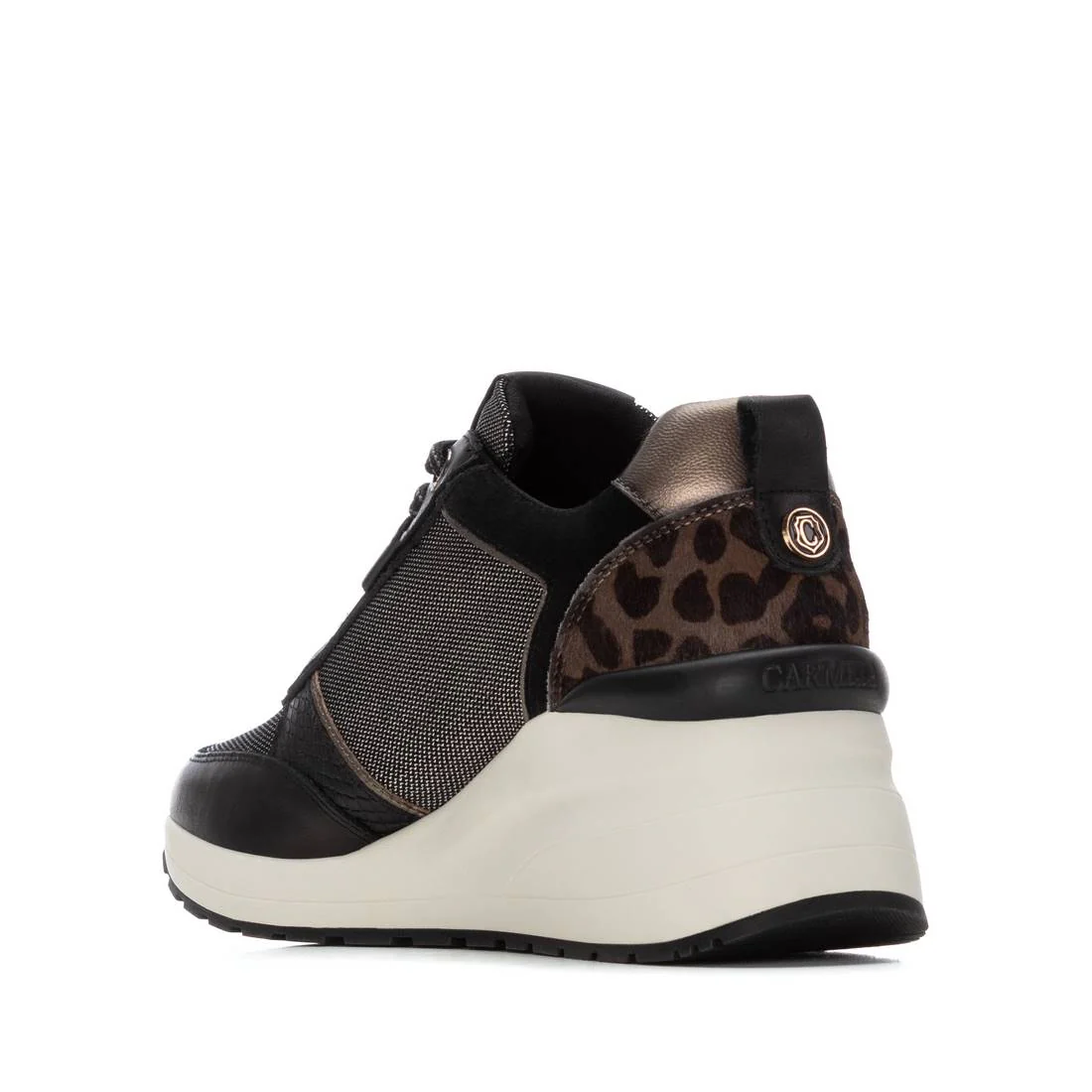 Zapatilla de mujer con cuña Carmela 16252101 - Image 3