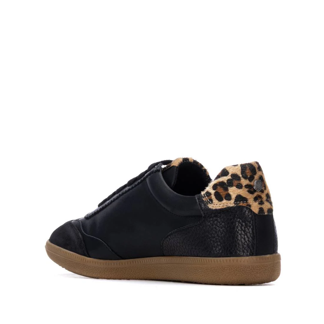 Zapatilla de mujer plano Carmela 16264004 - Image 4