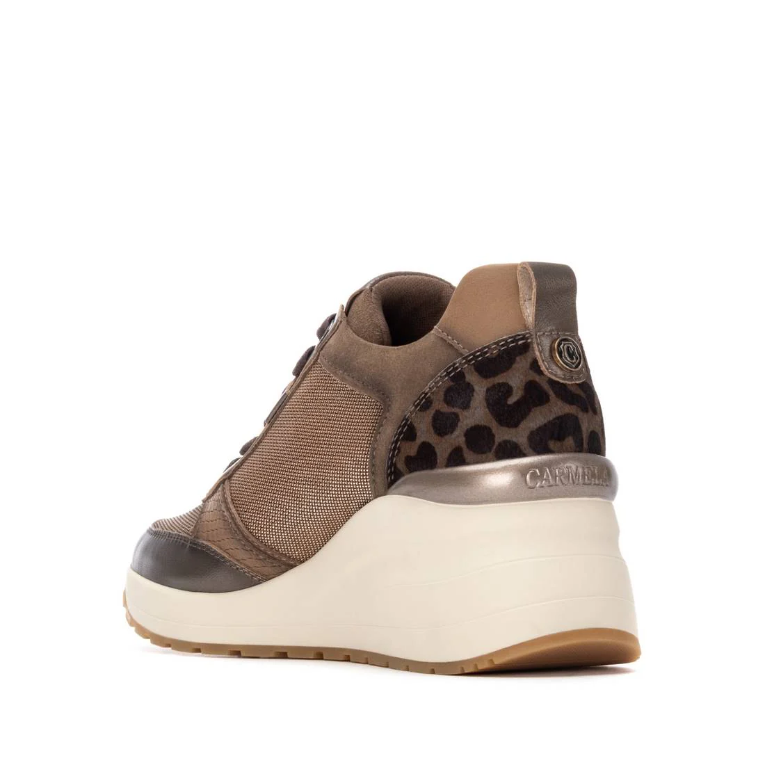 Zapatilla de mujer con cuña Carmela 16252103 - Image 3