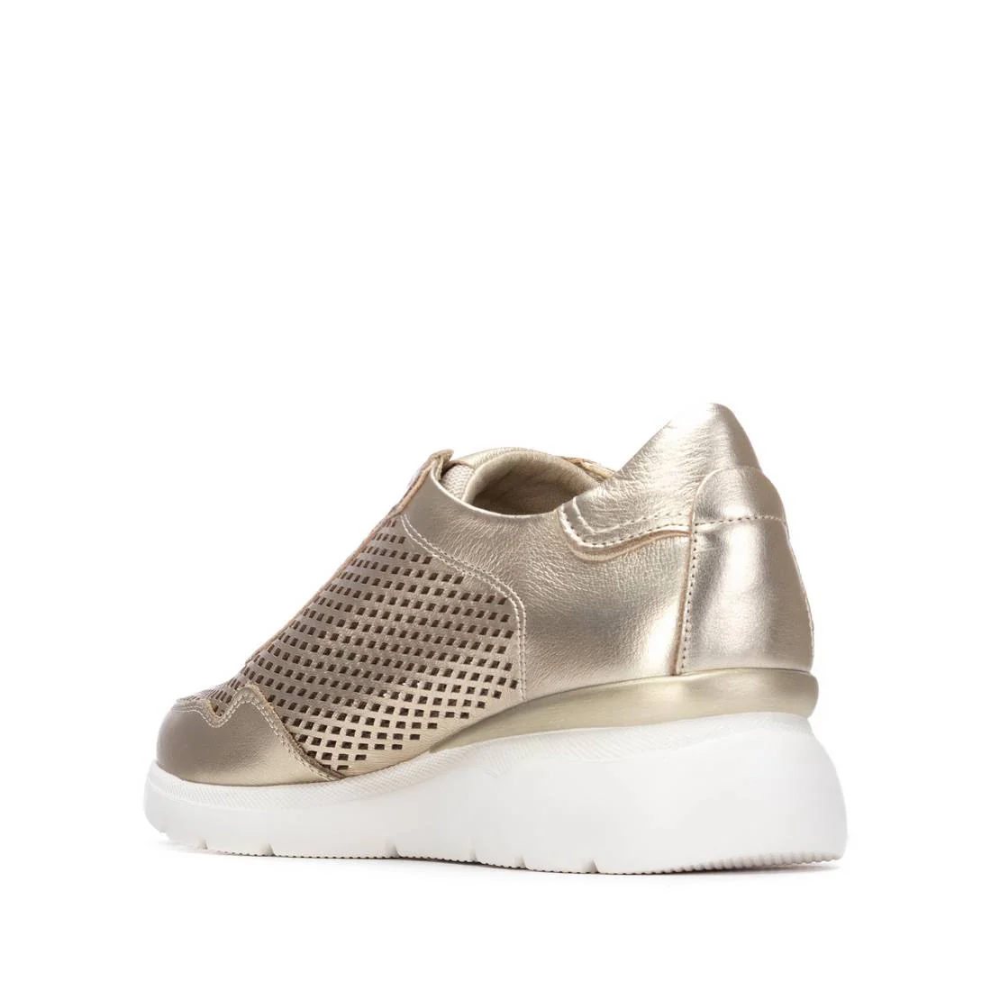 Zapatilla de mujer plano Carmela 16321103 - Image 3
