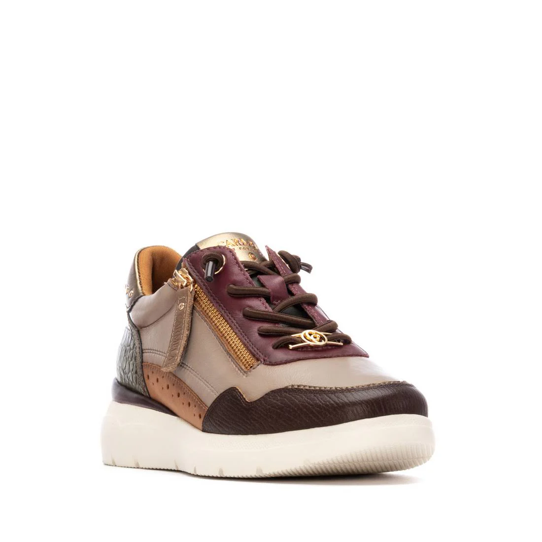 Zapatilla de mujer plano Carmela 16243006 - Image 3