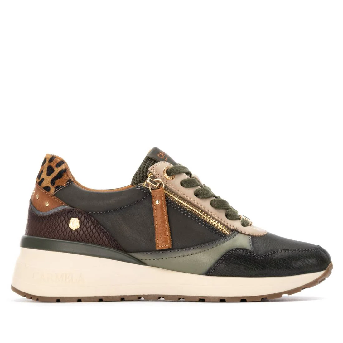 Zapatilla de mujer plano Carmela 16244204