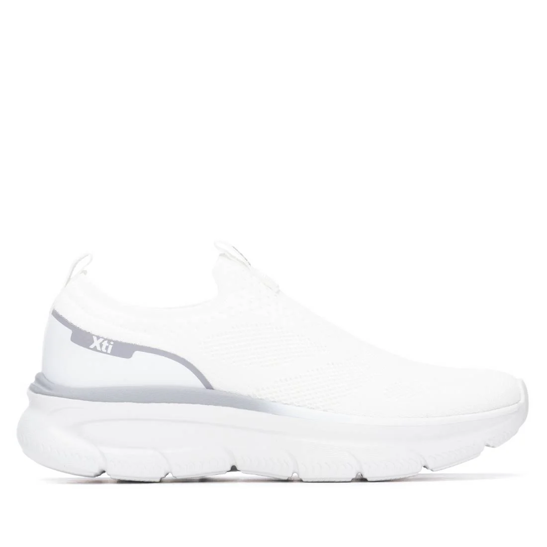 Zapatilla de mujer plano Xti 14539302