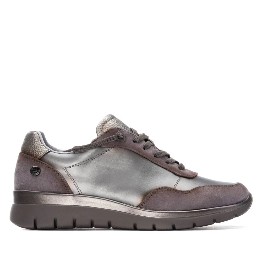 Zapatilla de mujer plano Xti 14465204