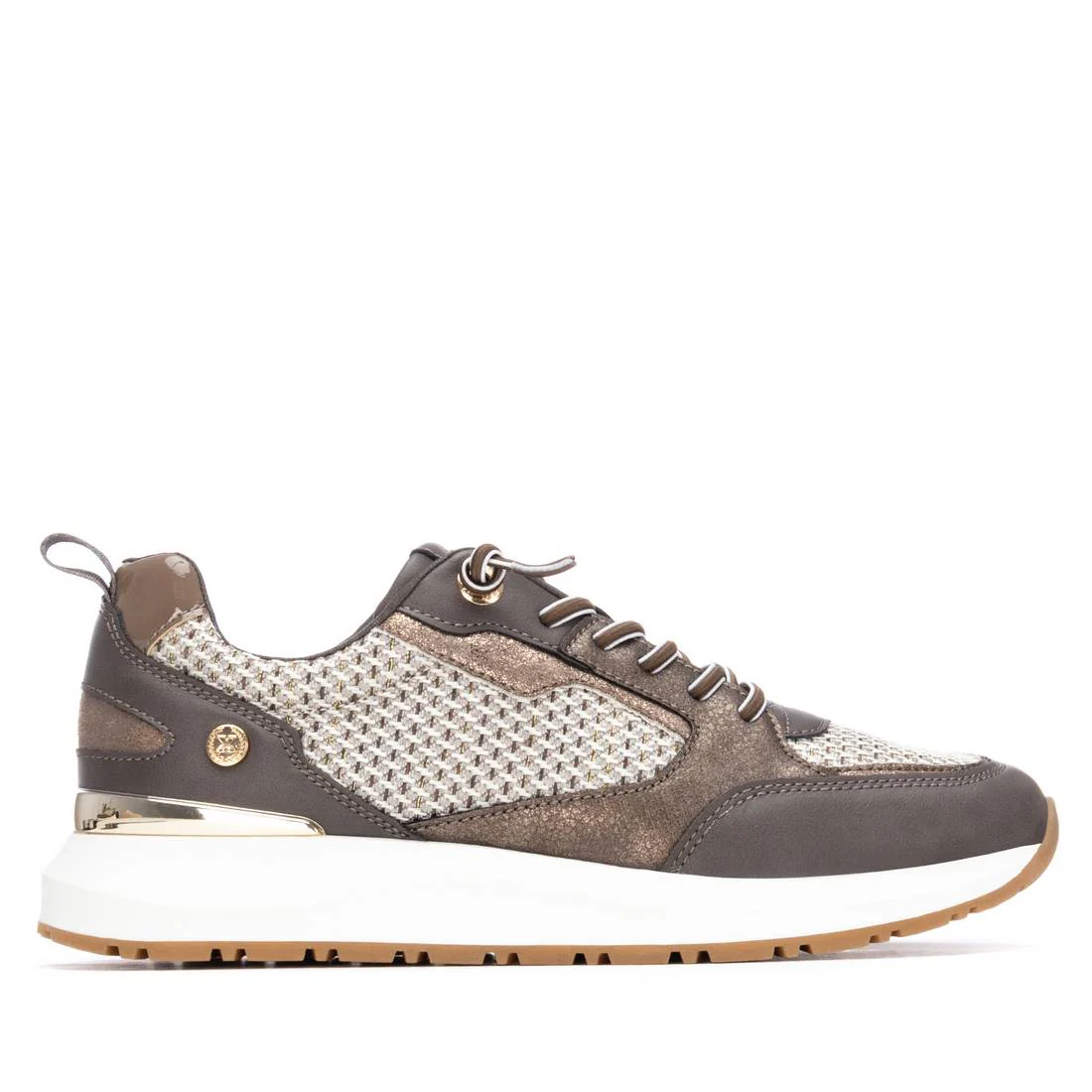 Zapatilla de mujer plano Xti 14418403