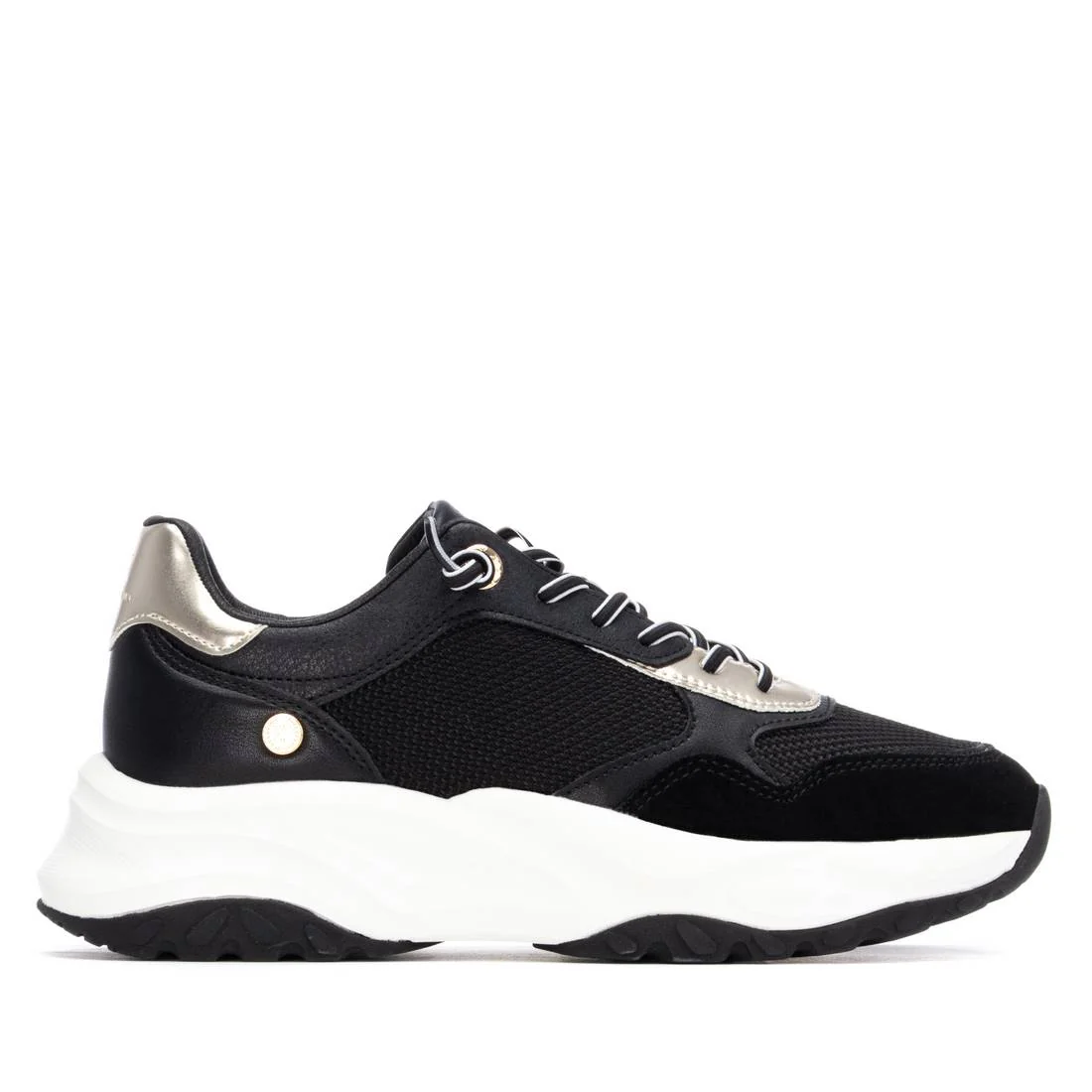 Zapatilla de mujer plano Xti 14417802