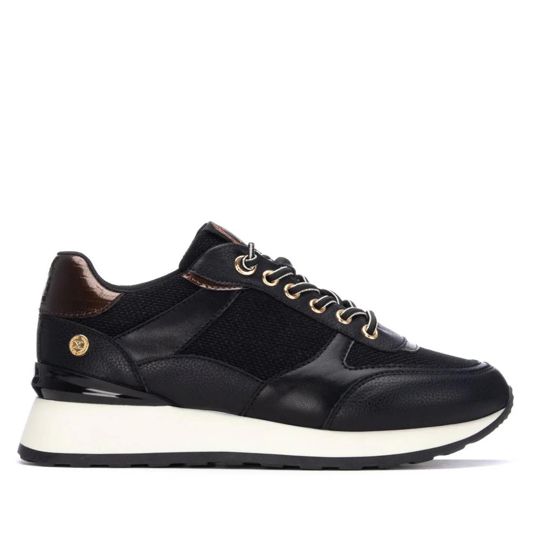 Zapatilla de mujer plano Xti 14419701