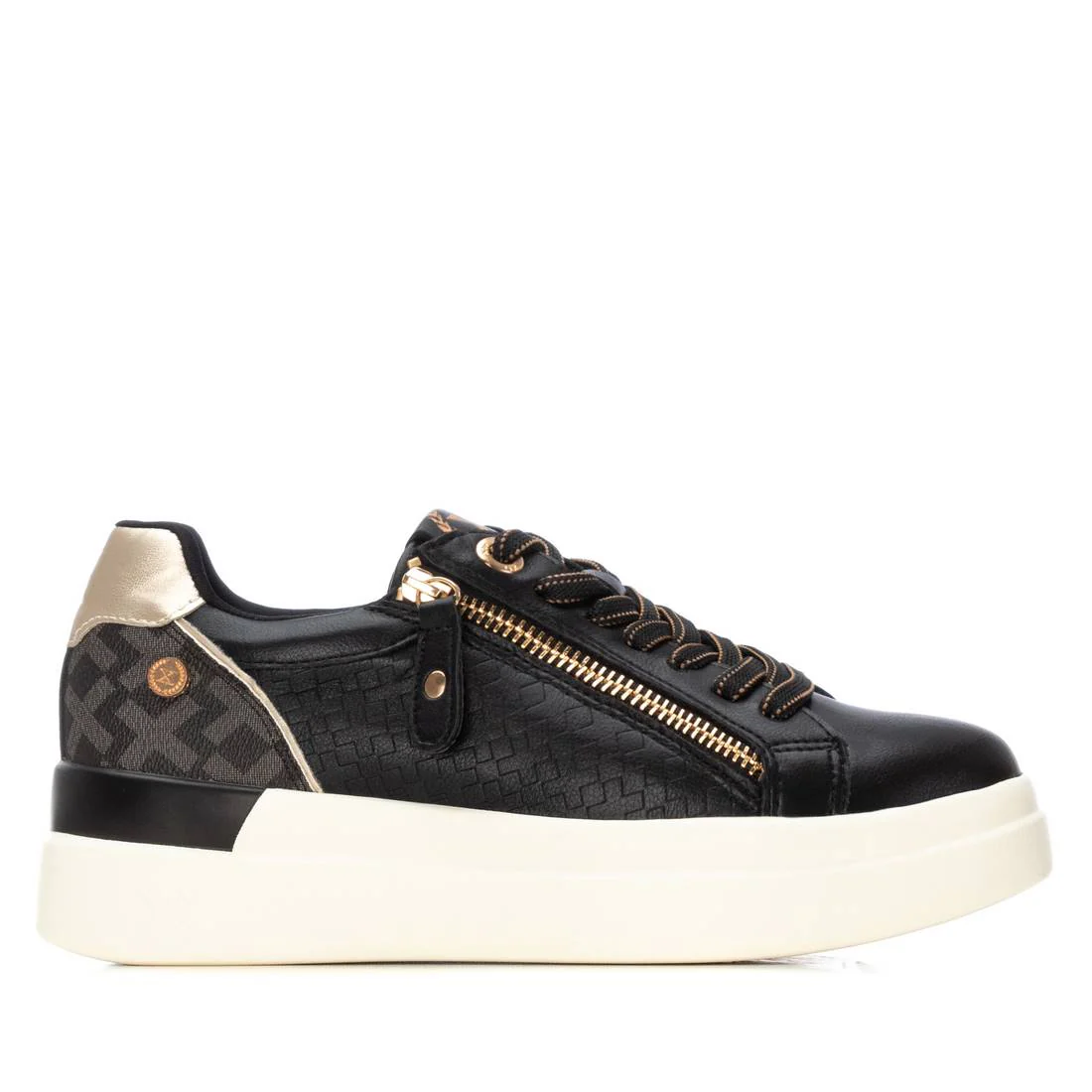 Zapatilla de mujer plano Xti 14423301