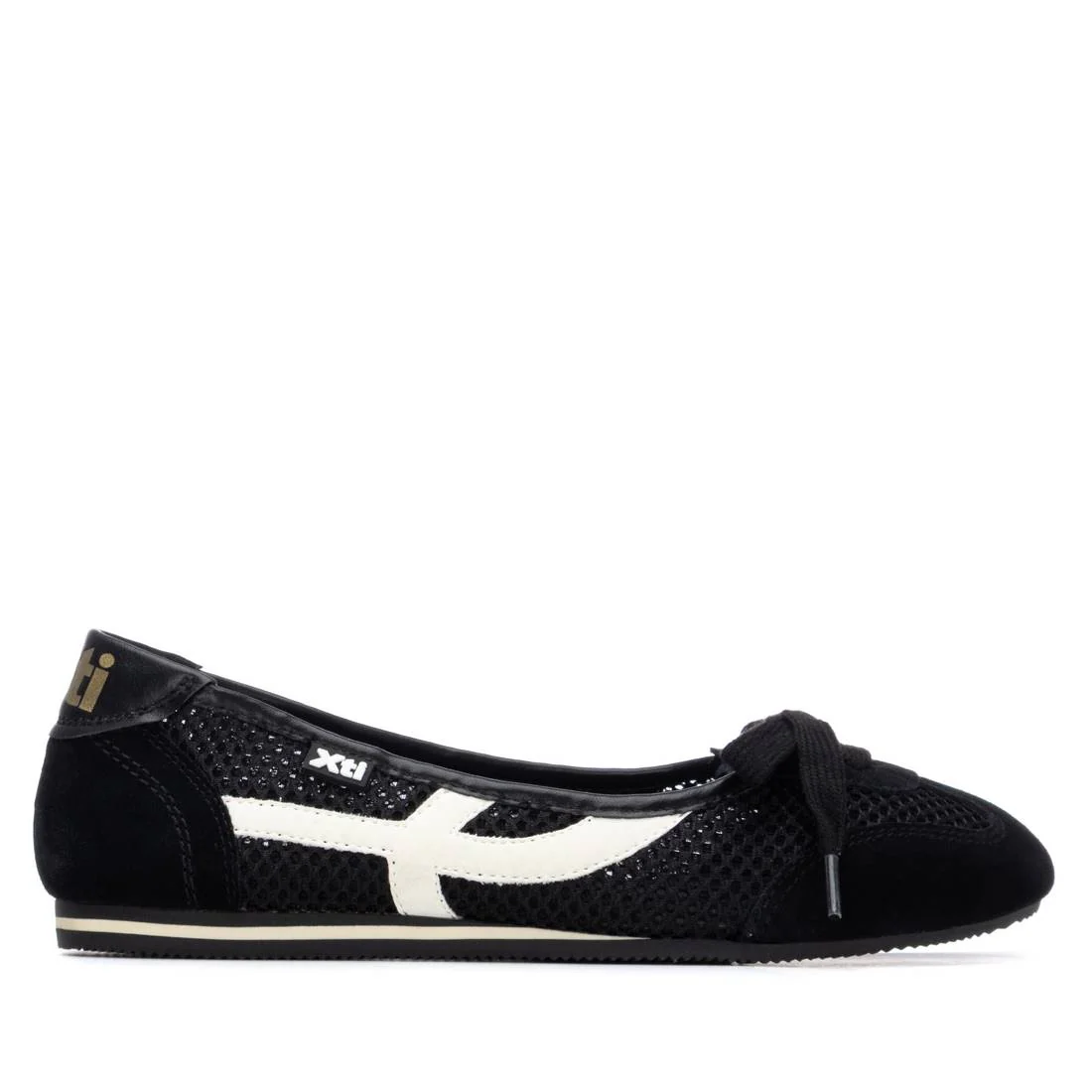 Zapatilla de mujer plano Xti 14522604