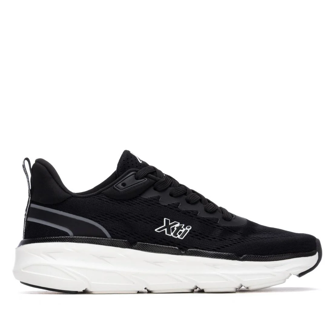 Zapatilla de mujer plano Xti 14532201